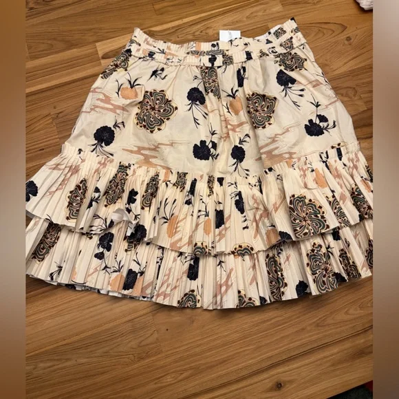 Leela Floral Poplin Mini Skirt - Picture 4 of 5